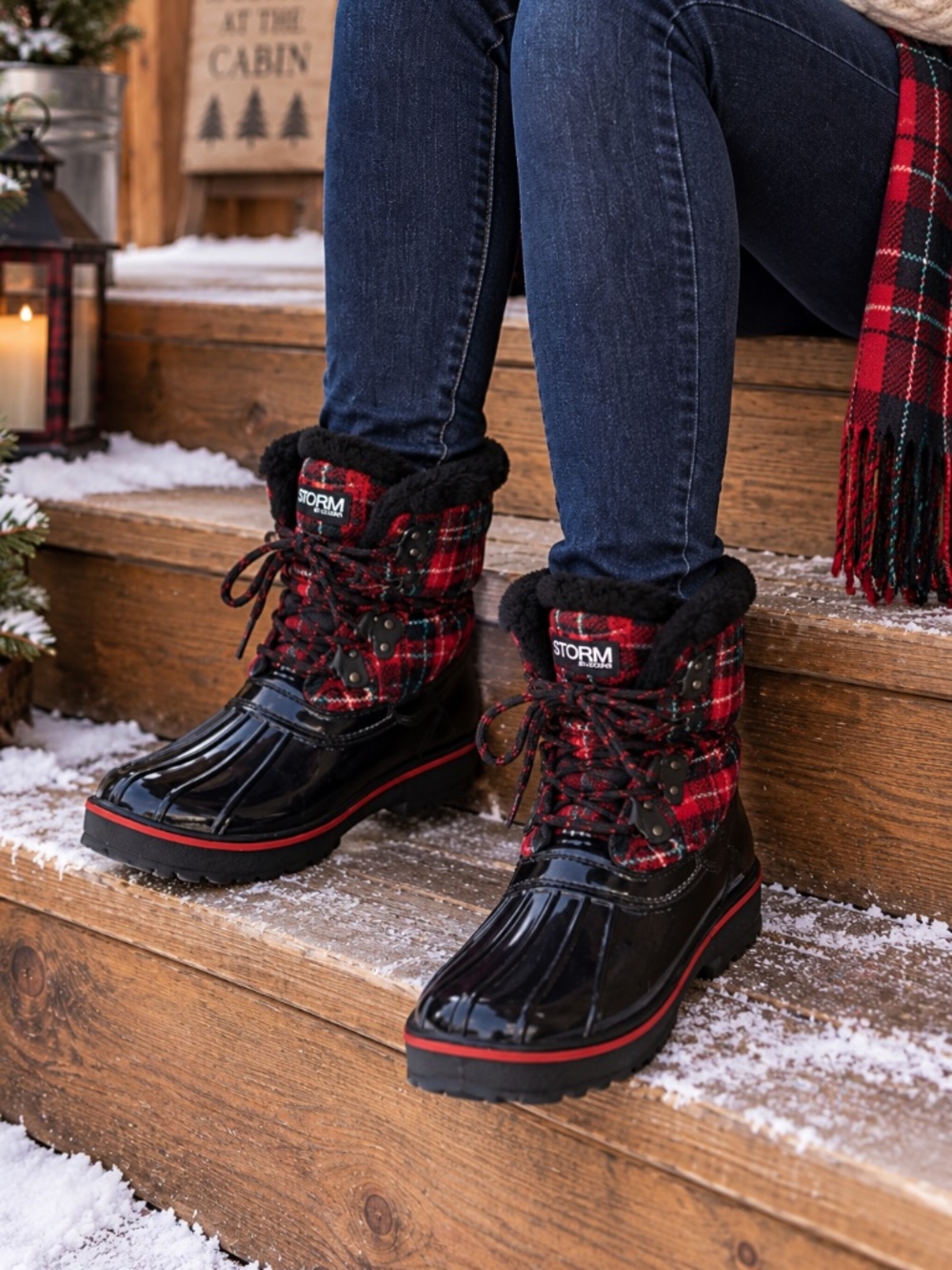 Storm by Cougar Alpen Women's Sz 7M Duck Boots Black Red Plaid Faux Fur Lined